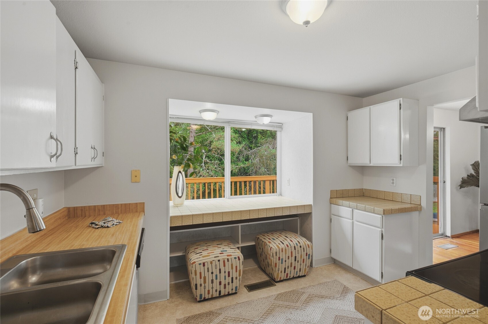 15627 Se 11th Street Property Photo 4