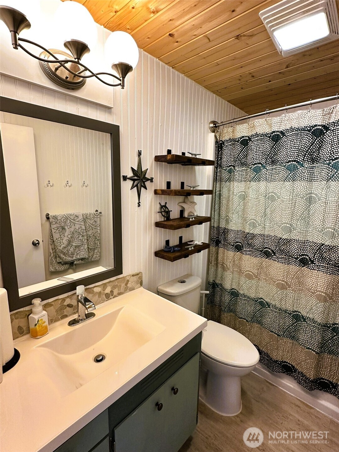 564 Ensign Avenue Property Photo 15