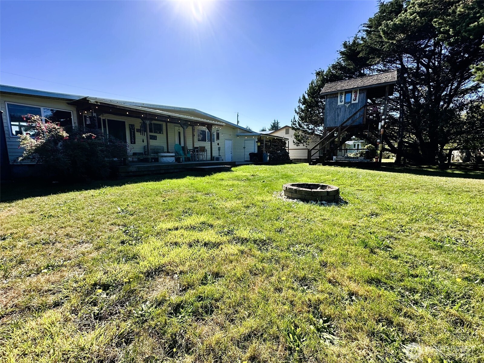 564 Ensign Avenue Property Photo 22