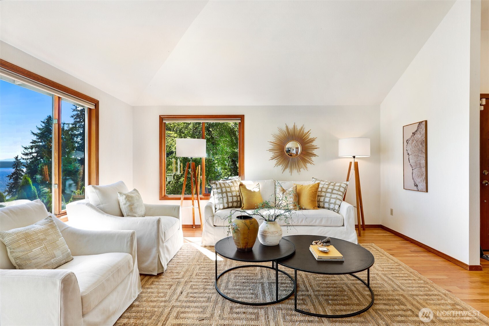 13025 42nd Avenue Property Photo 4
