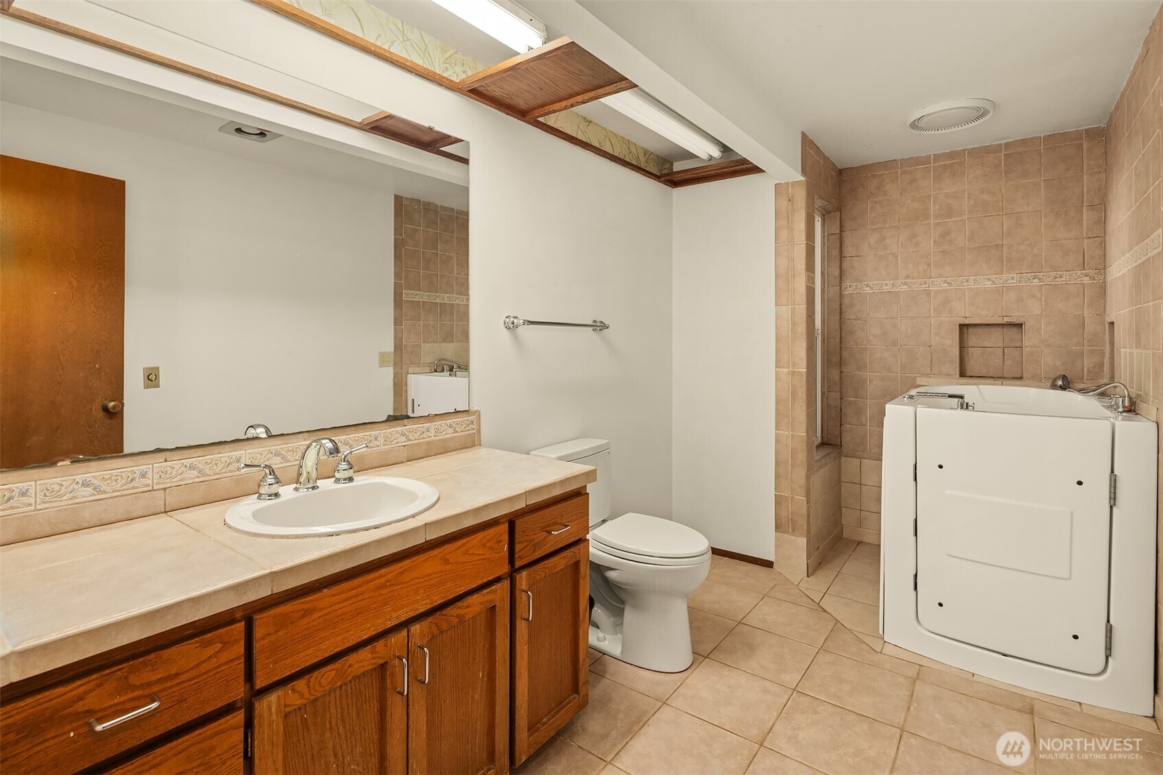 7016 165th Place Property Photo 23