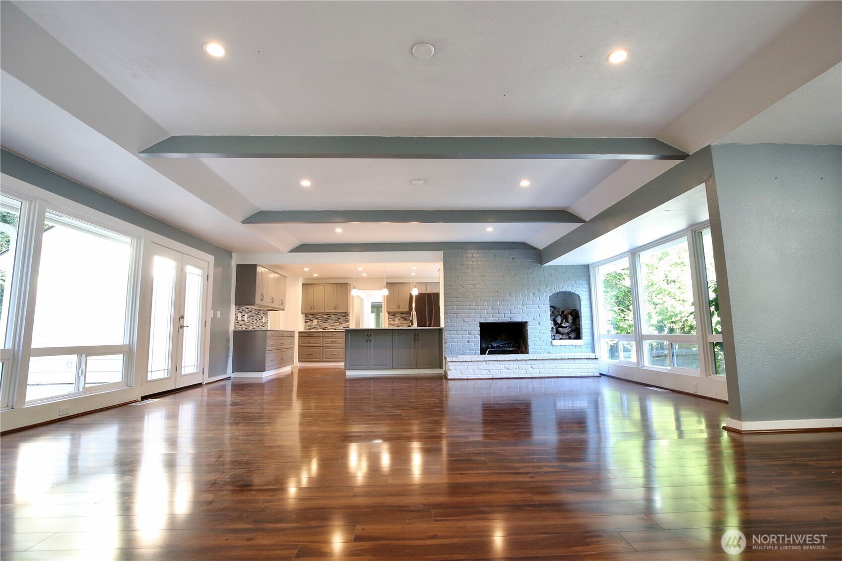 7307 Artondale Drive Property Photo 3