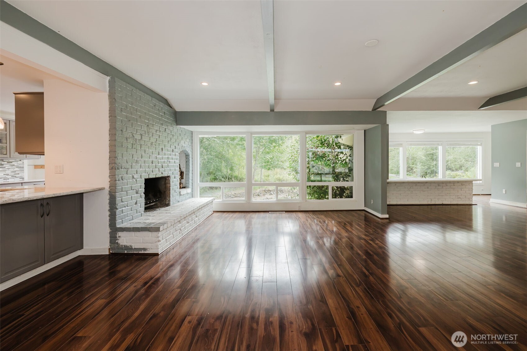 7307 Artondale Drive Property Photo 3