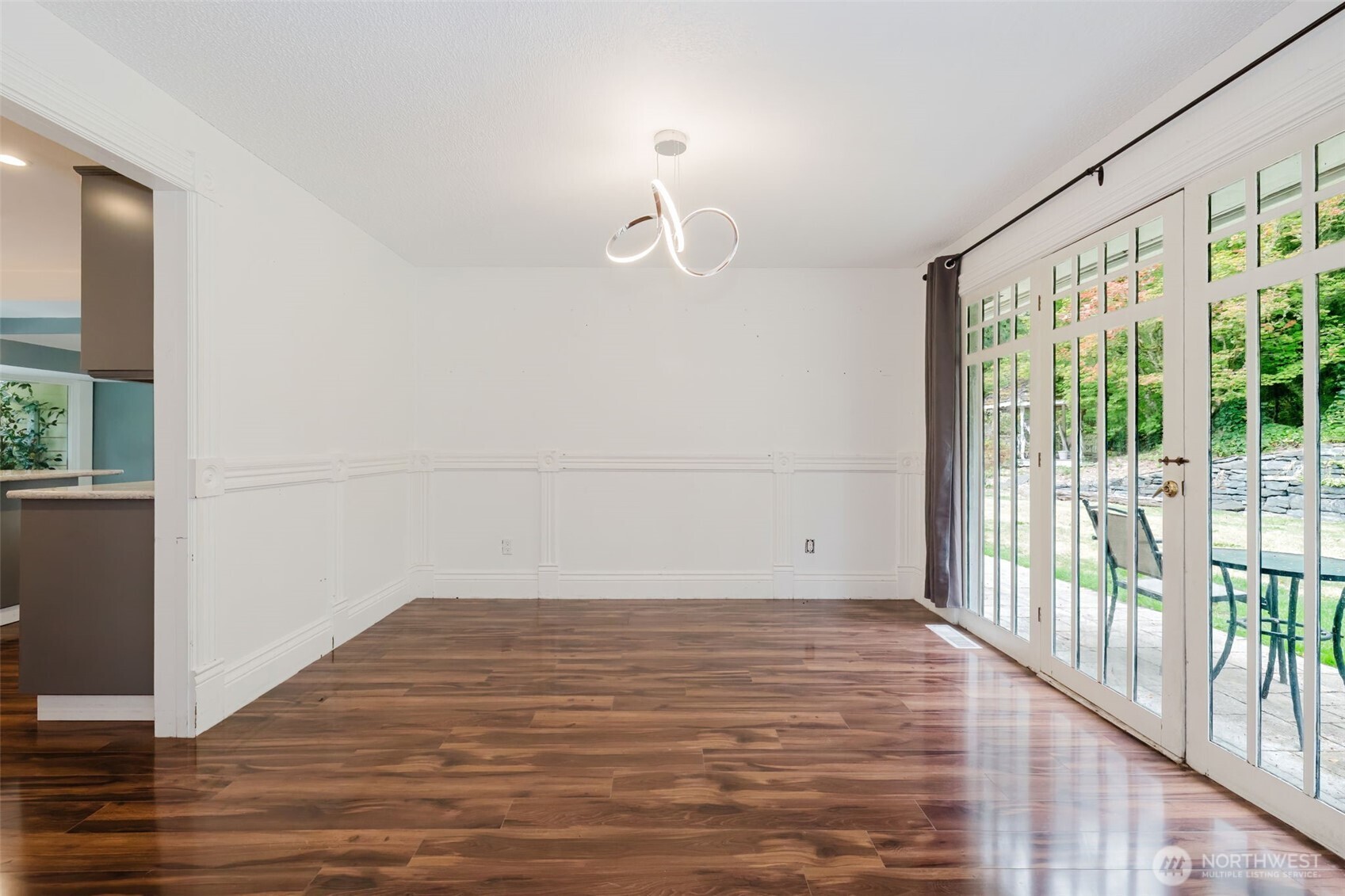 7307 Artondale Drive Property Photo 11