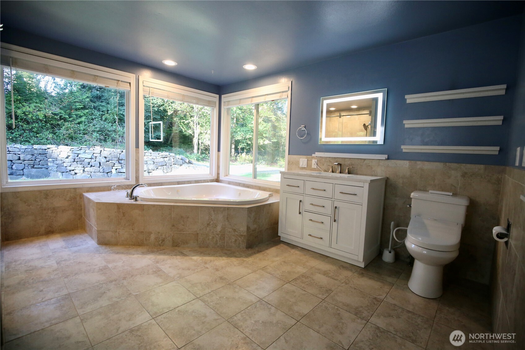 7307 Artondale Drive Property Photo 12