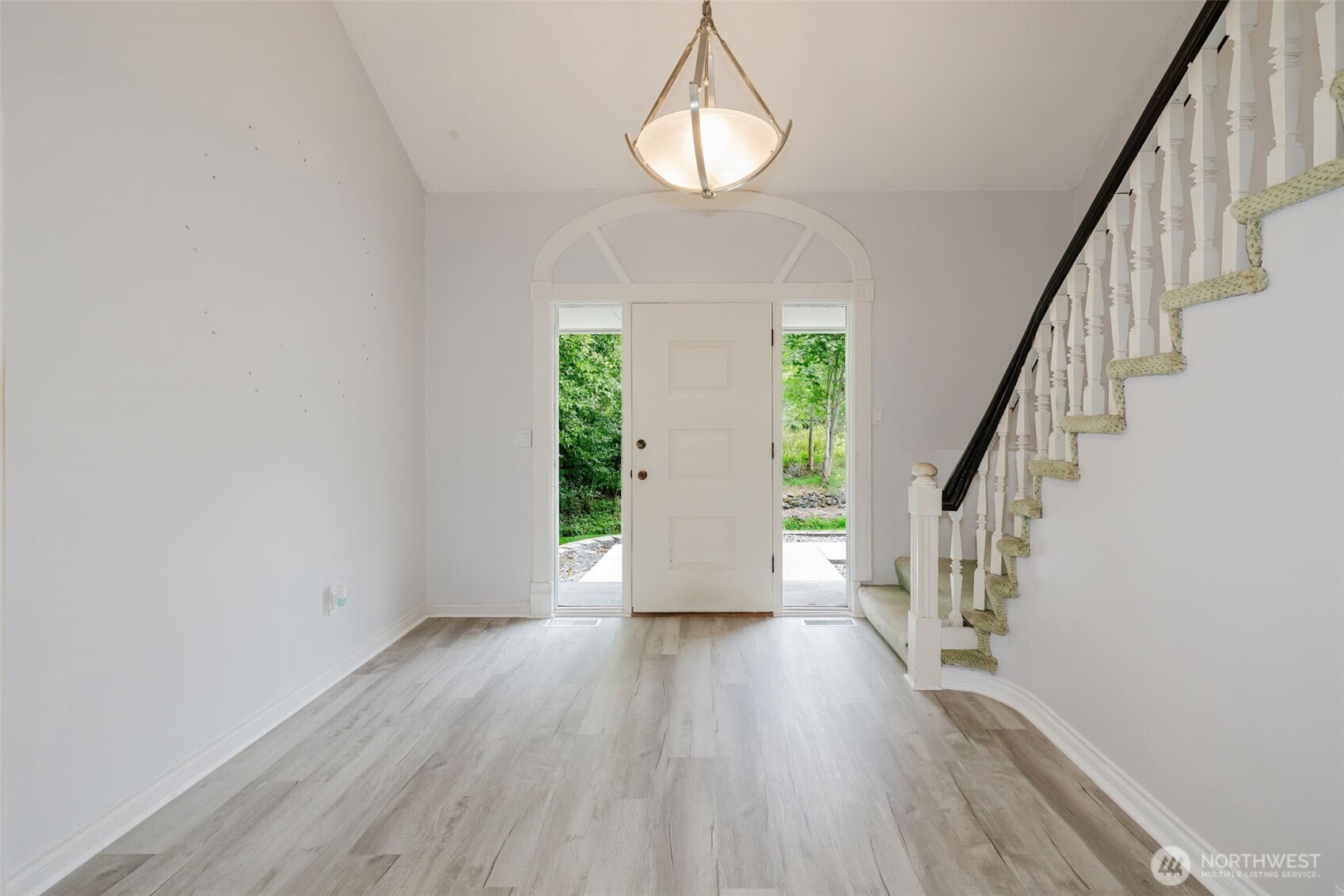 7307 Artondale Drive Property Photo 15