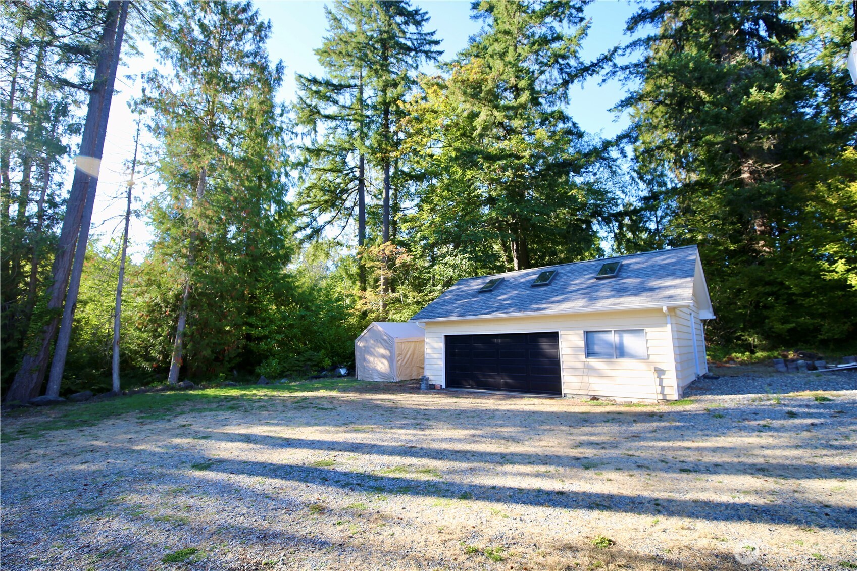 7307 Artondale Drive Property Photo 23