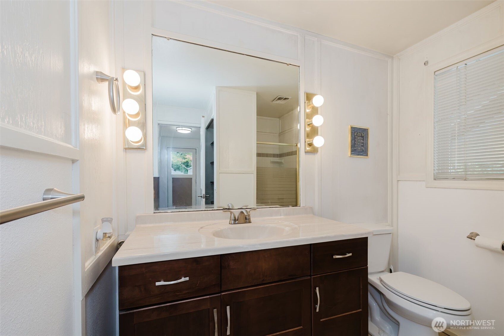 7307 Artondale Drive Property Photo 25