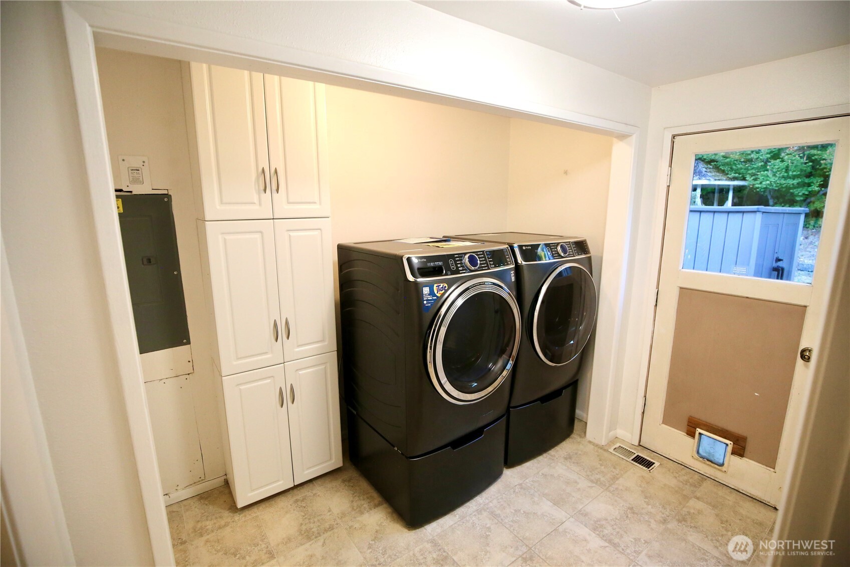 7307 Artondale Drive Property Photo 30