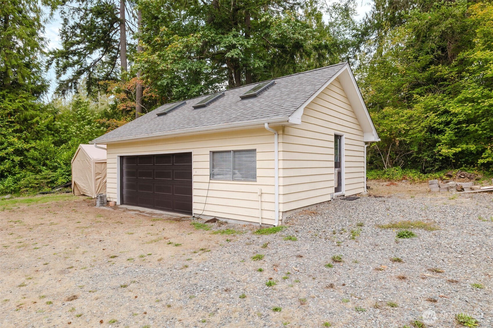 7307 Artondale Drive Property Photo 31