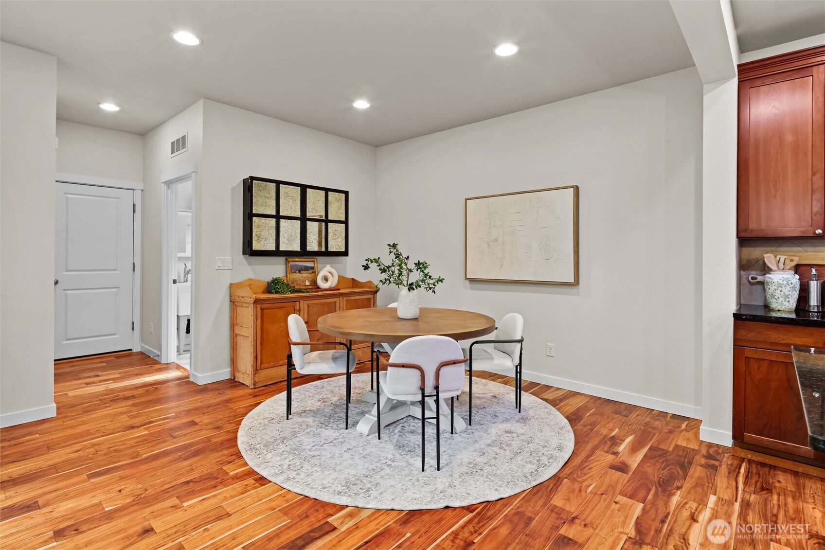 9306 Nye Avenue Property Photo 11