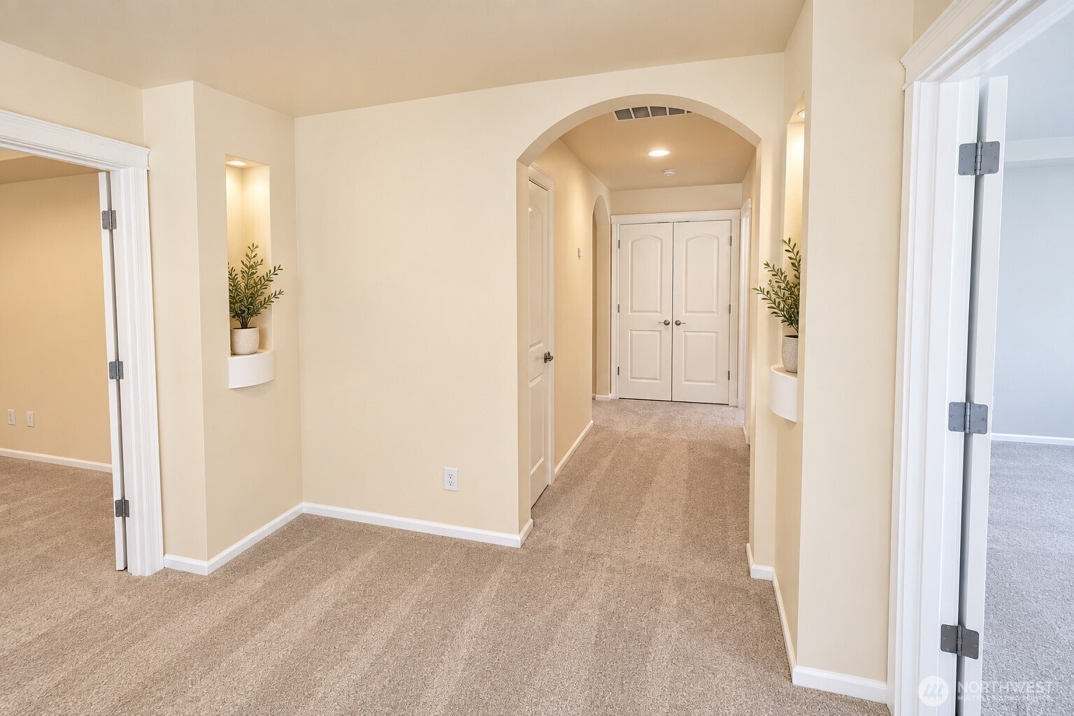 9510 205th Street Ct Property Photo 12
