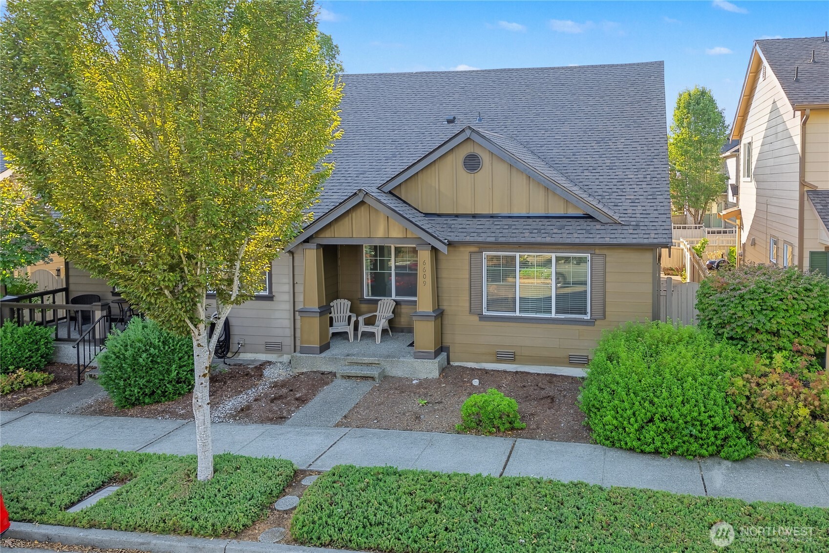 6609 Indiana Street Property Photo 2