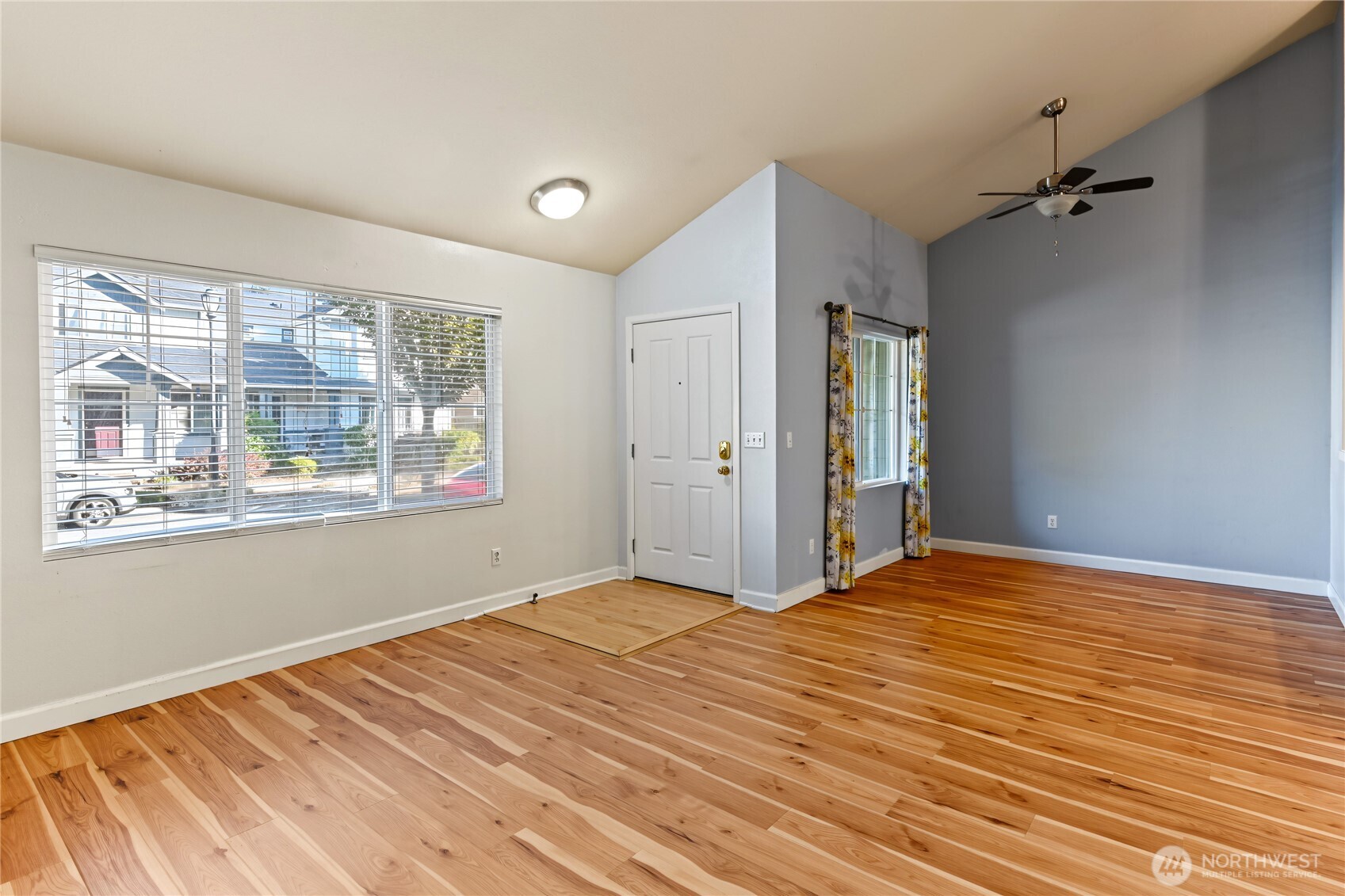 6609 Indiana Street Property Photo 4