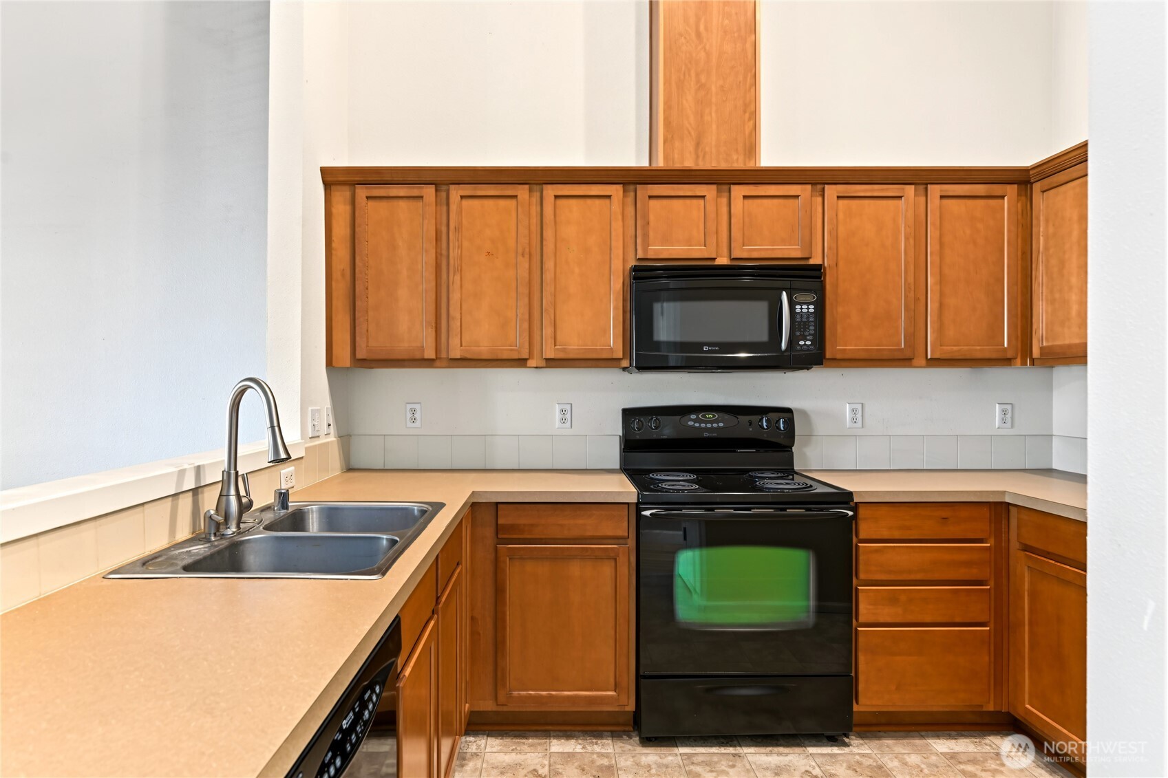 6609 Indiana Street Property Photo 10