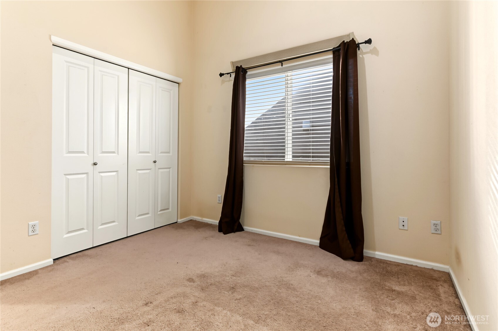 6609 Indiana Street Property Photo 13