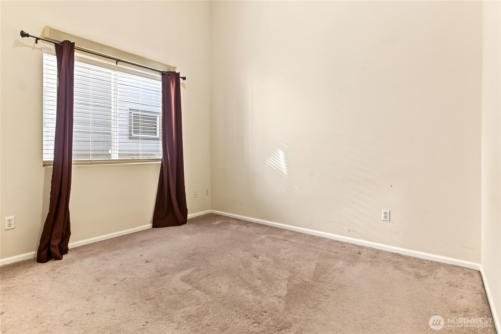 6609 Indiana Street Property Photo 17