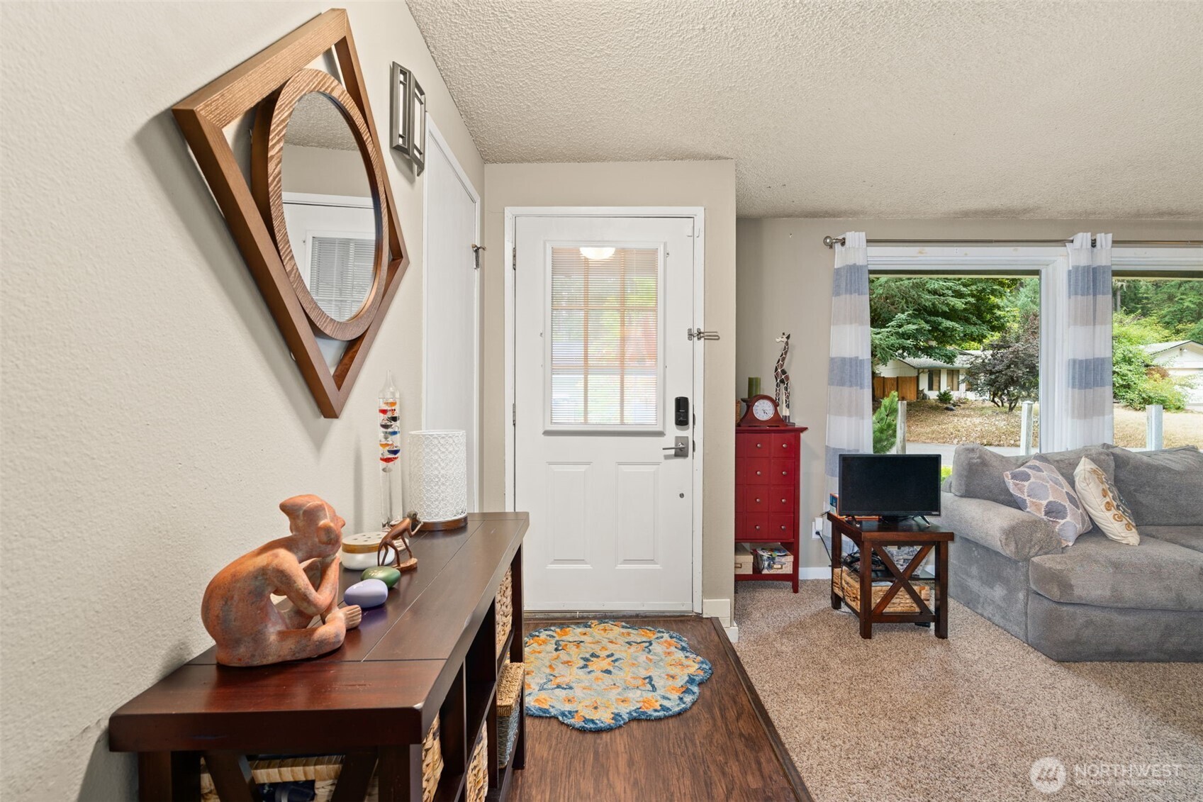 7116 Alderwood Court Property Photo 4