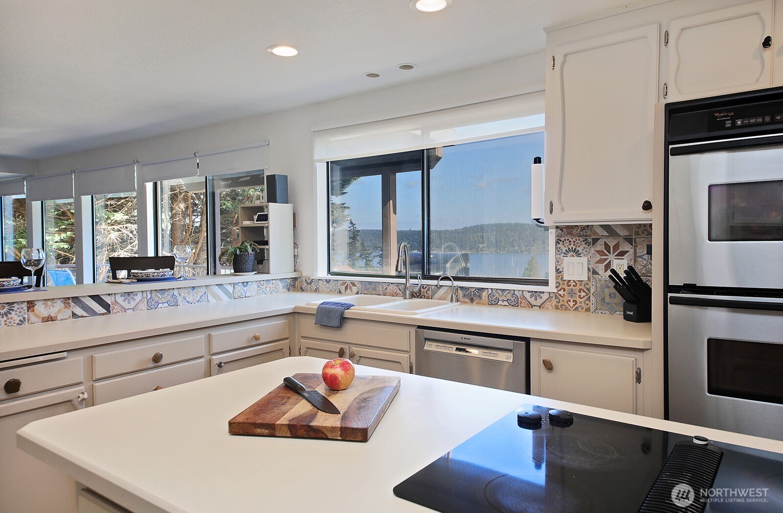 4721 Honeymoon Bay Road Property Photo 17