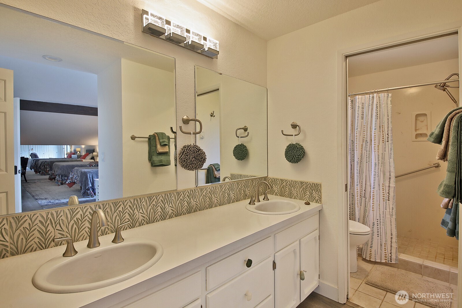 4721 Honeymoon Bay Road Property Photo 28