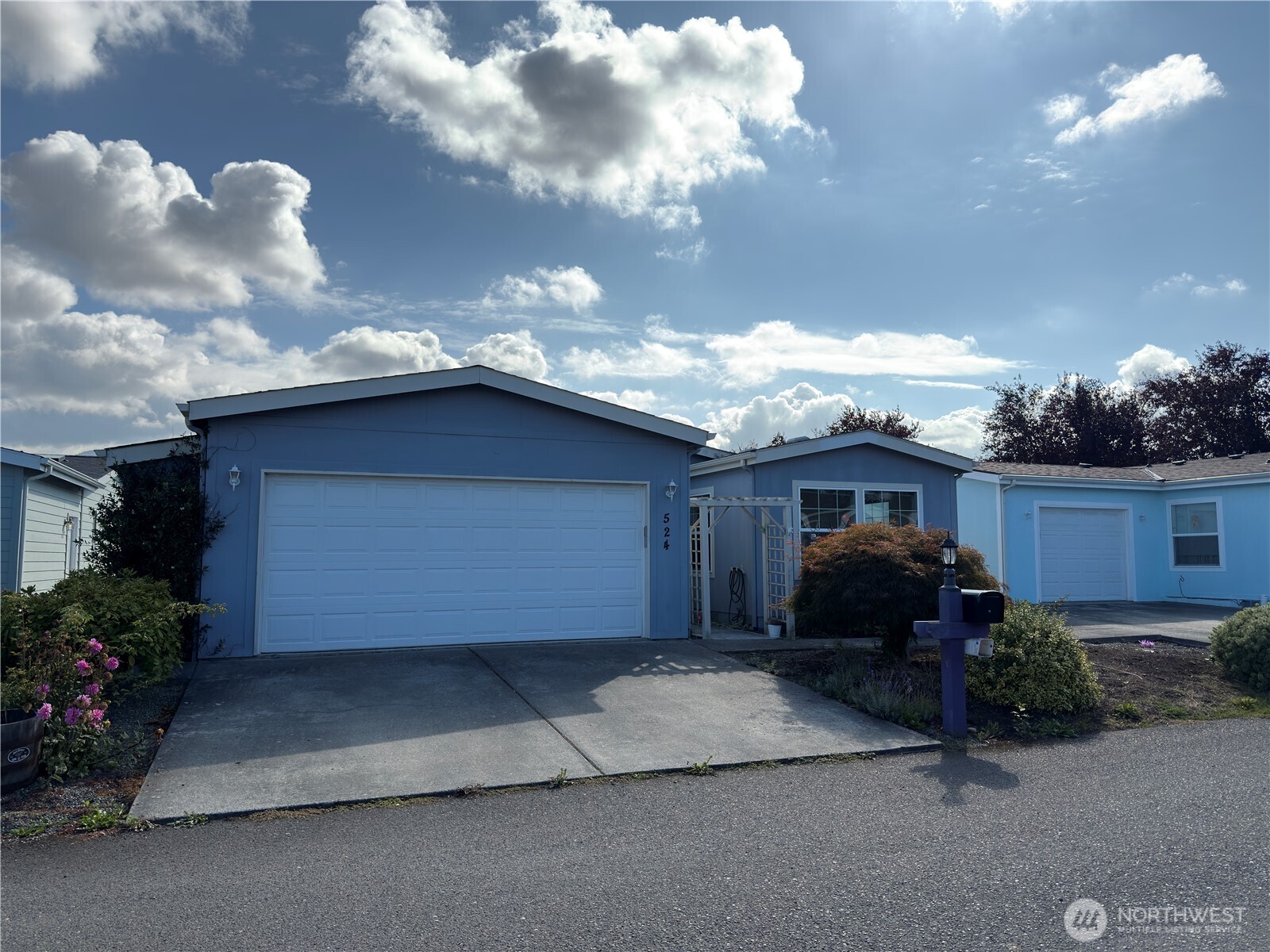 524 N 7th Avenue Property Photo 1