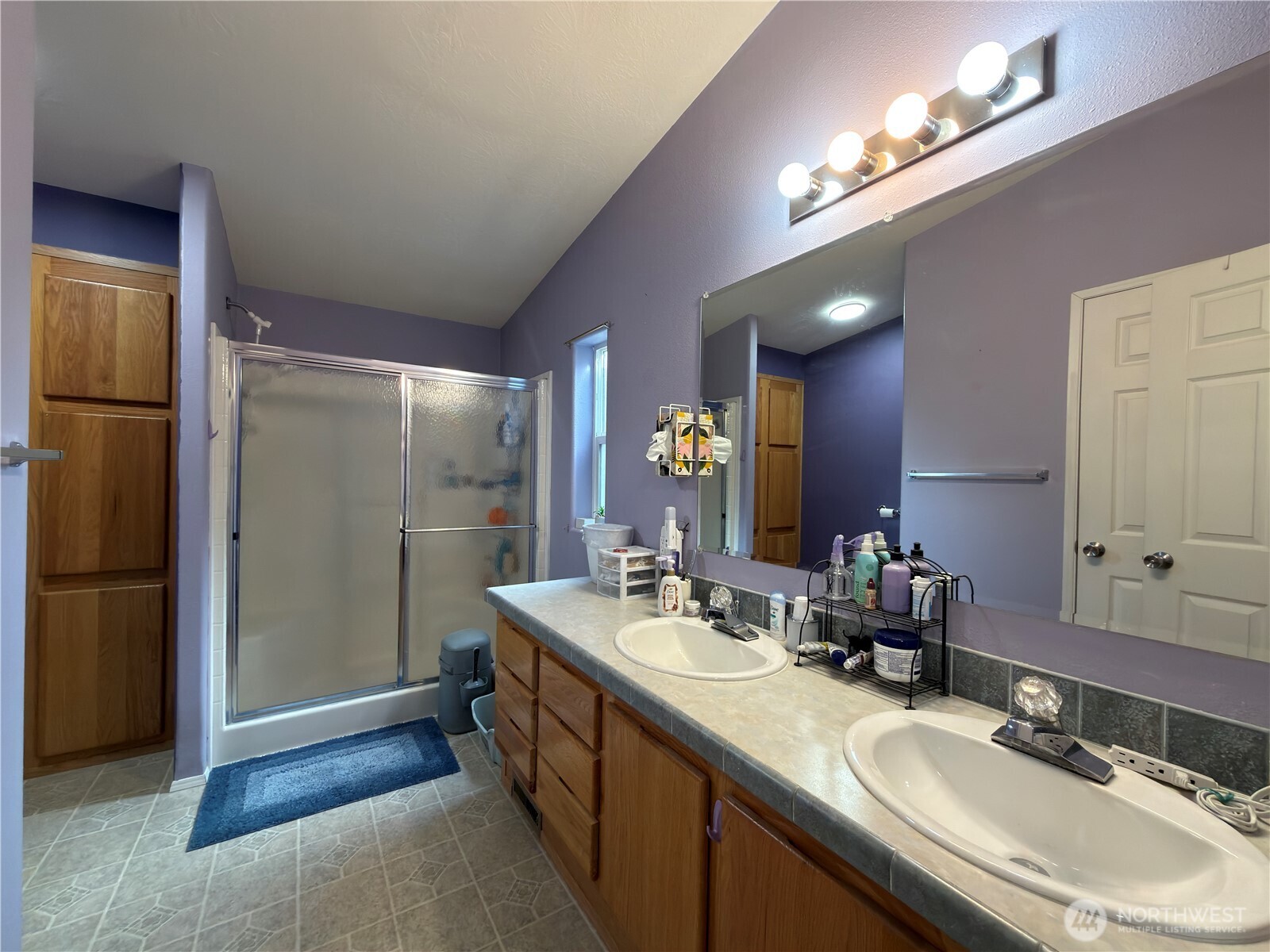 524 N 7th Avenue Property Photo 13