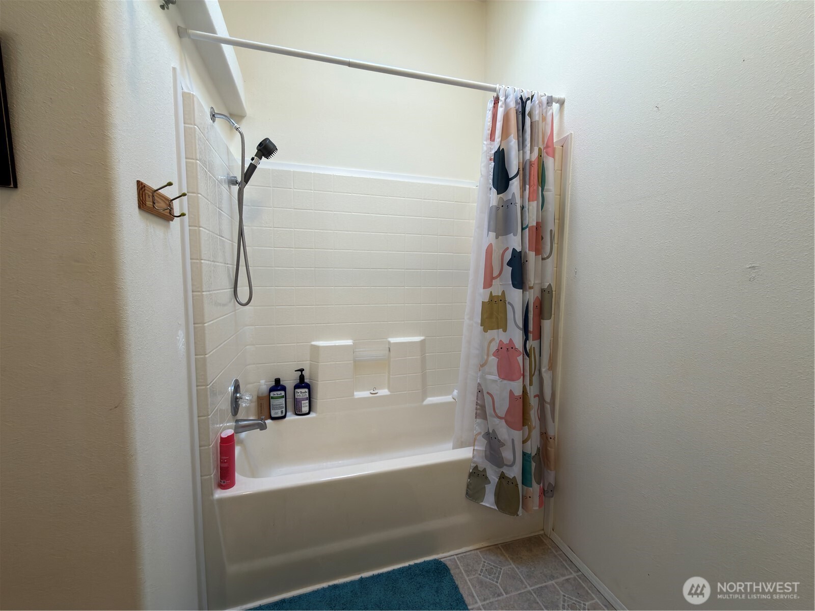 524 N 7th Avenue Property Photo 17
