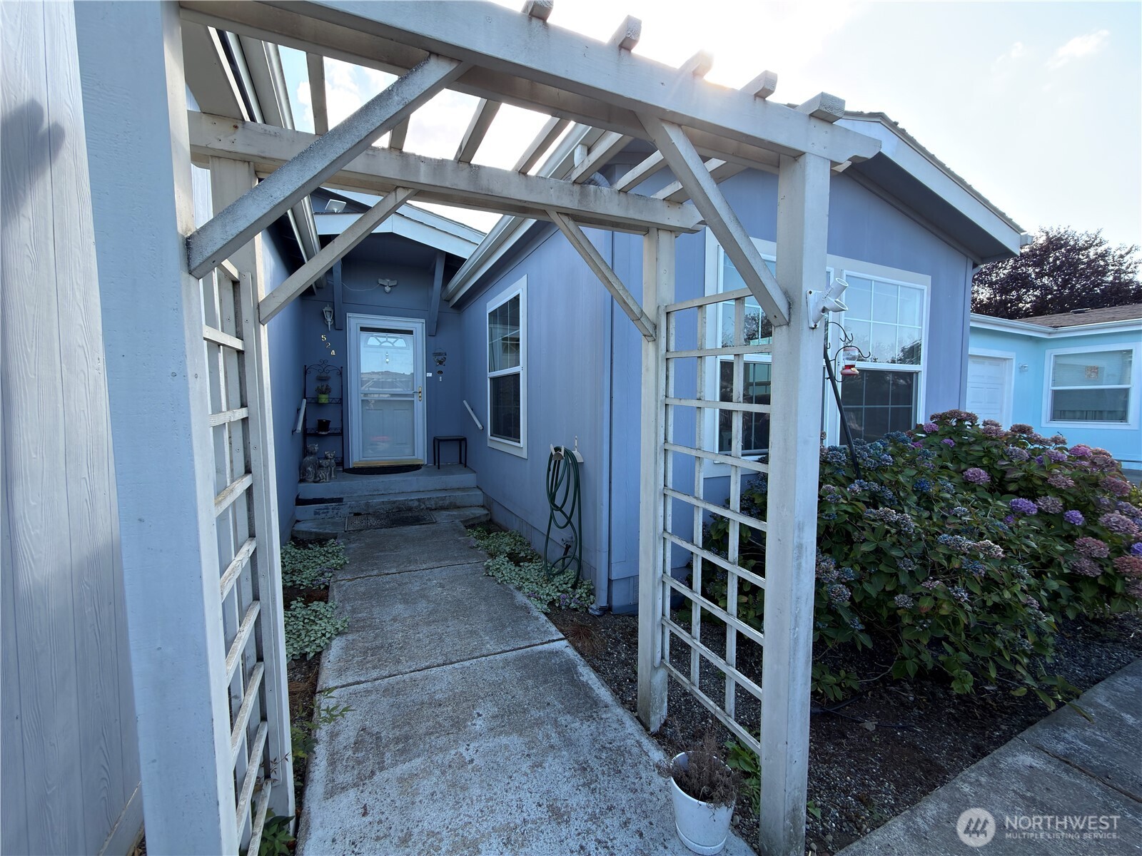 524 N 7th Avenue Property Photo 20