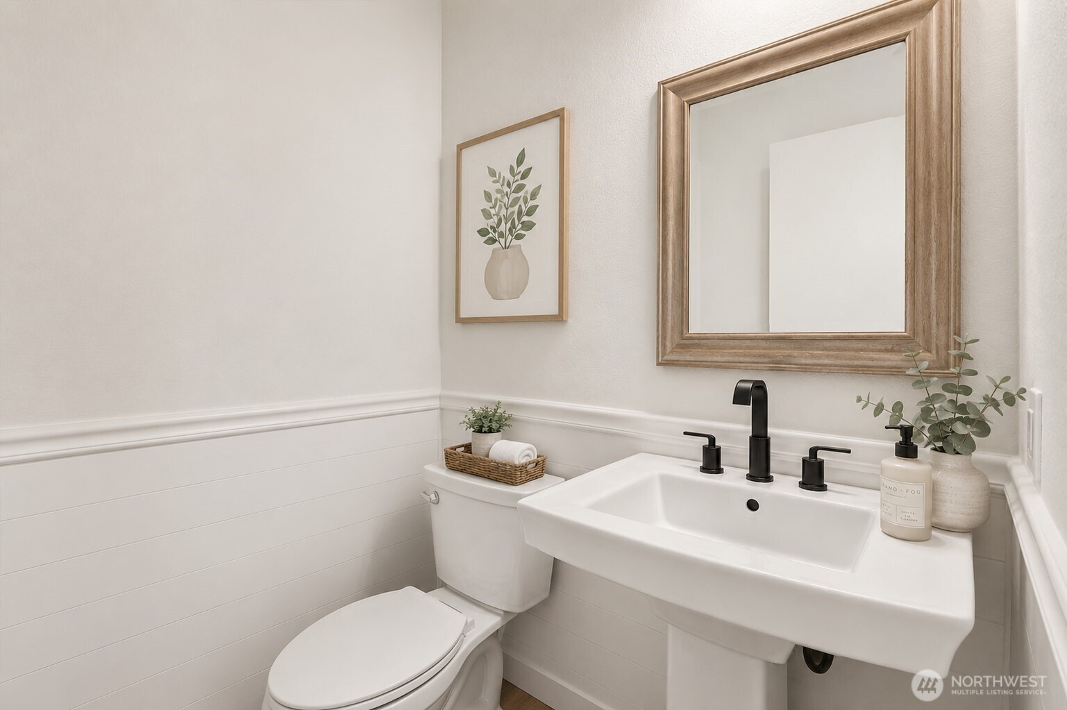 2119 242nd Street Property Photo 16