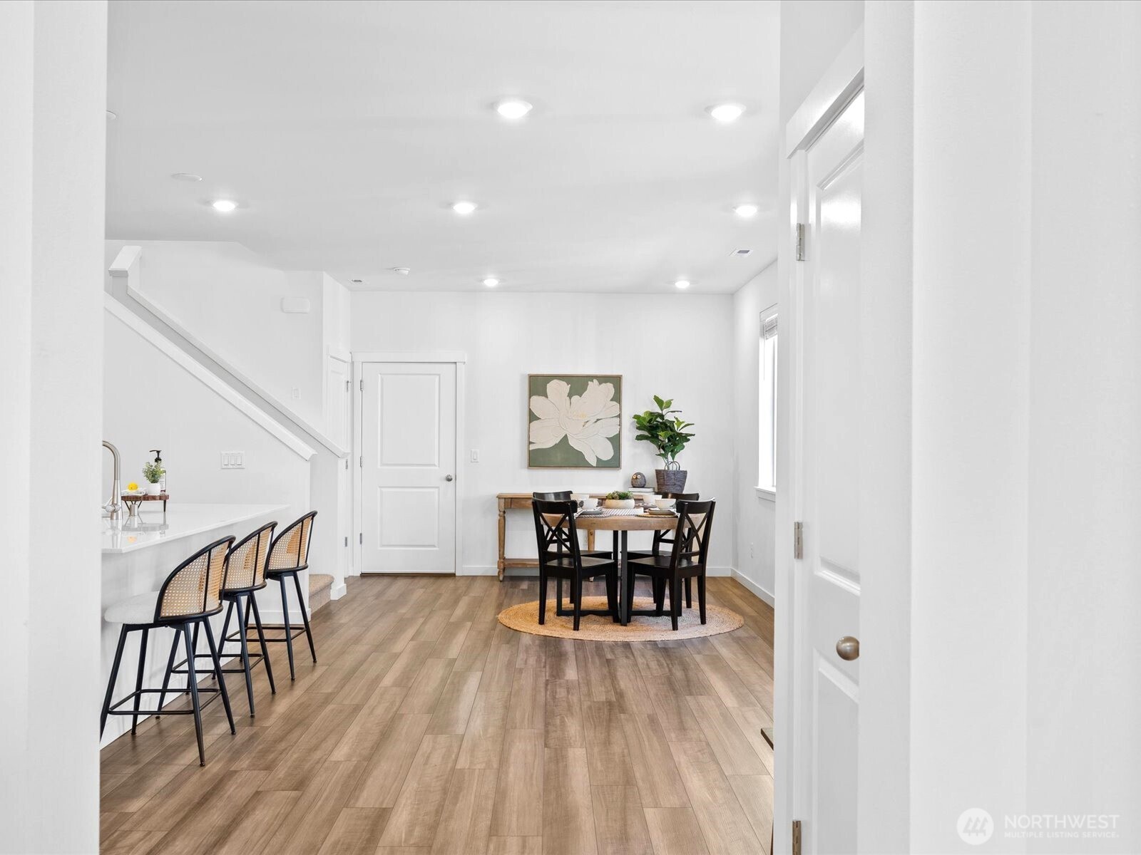 14312 270th Court Property Photo 3