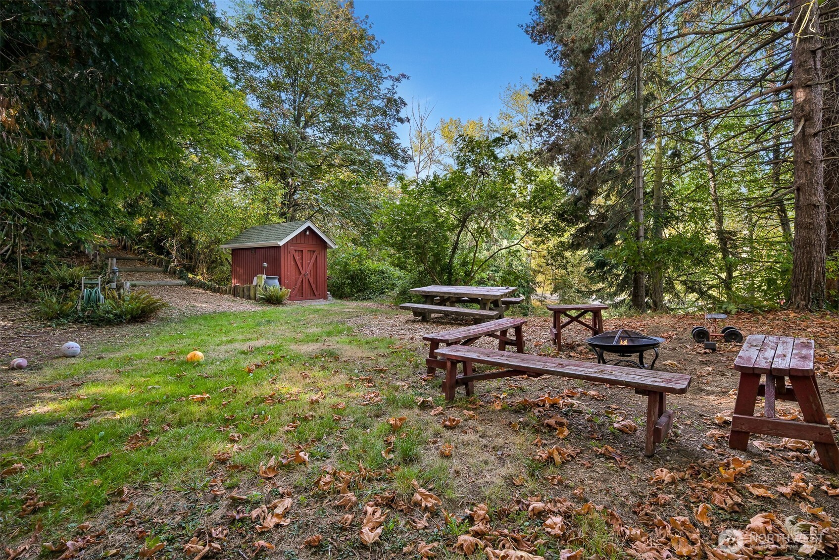 3017 Lynn Street Property Photo 16