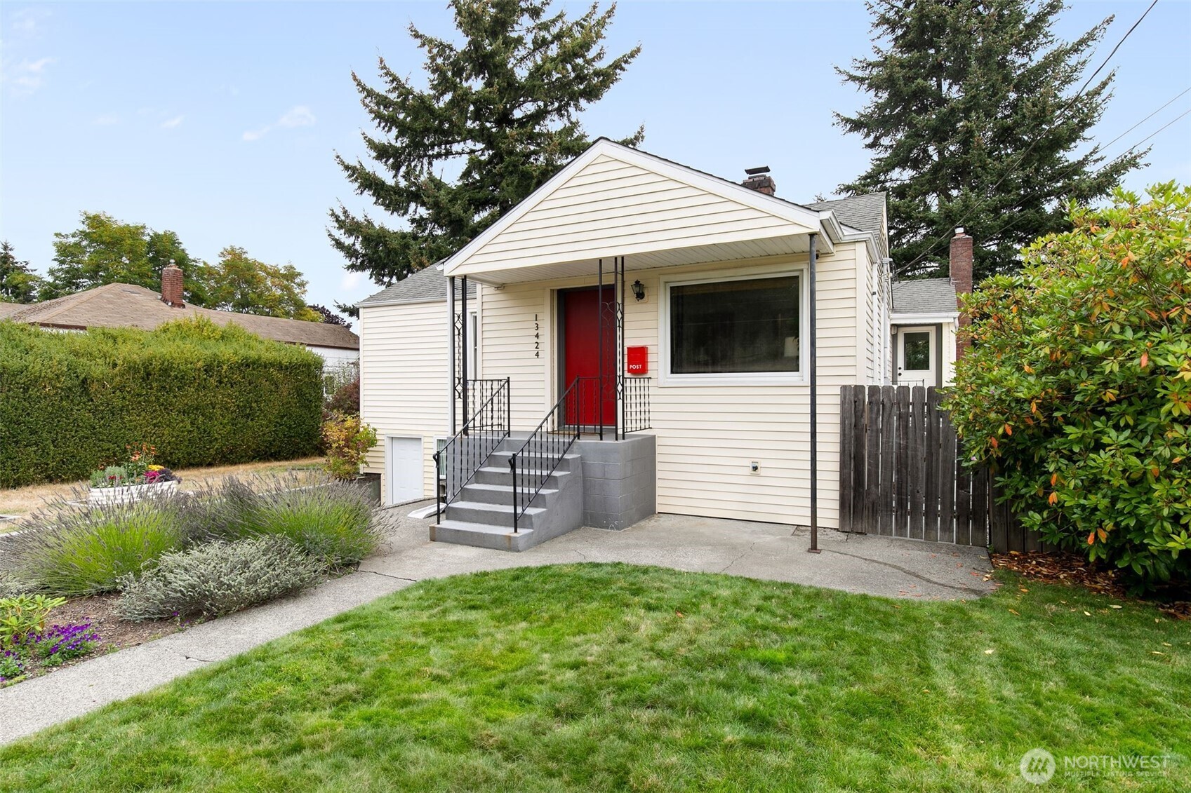 13424 2nd Avenue Property Photo 30