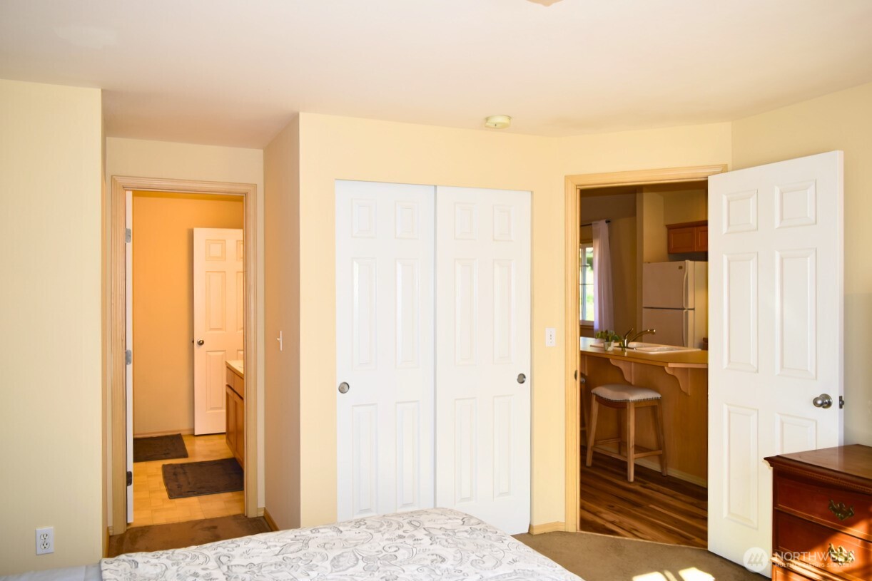 1803 Wildflower Way Property Photo 13