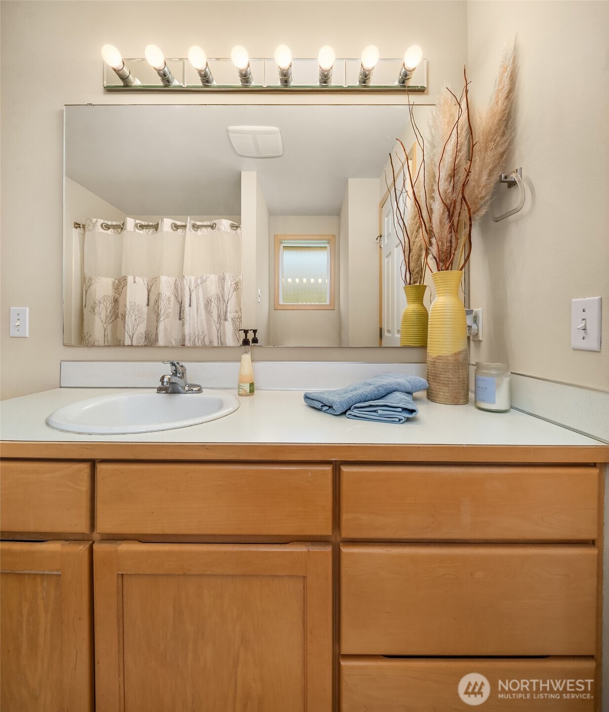 1803 Wildflower Way Property Photo 15