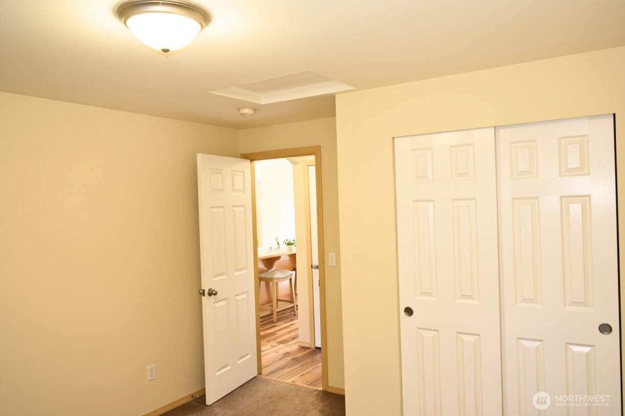 1803 Wildflower Way Property Photo 16