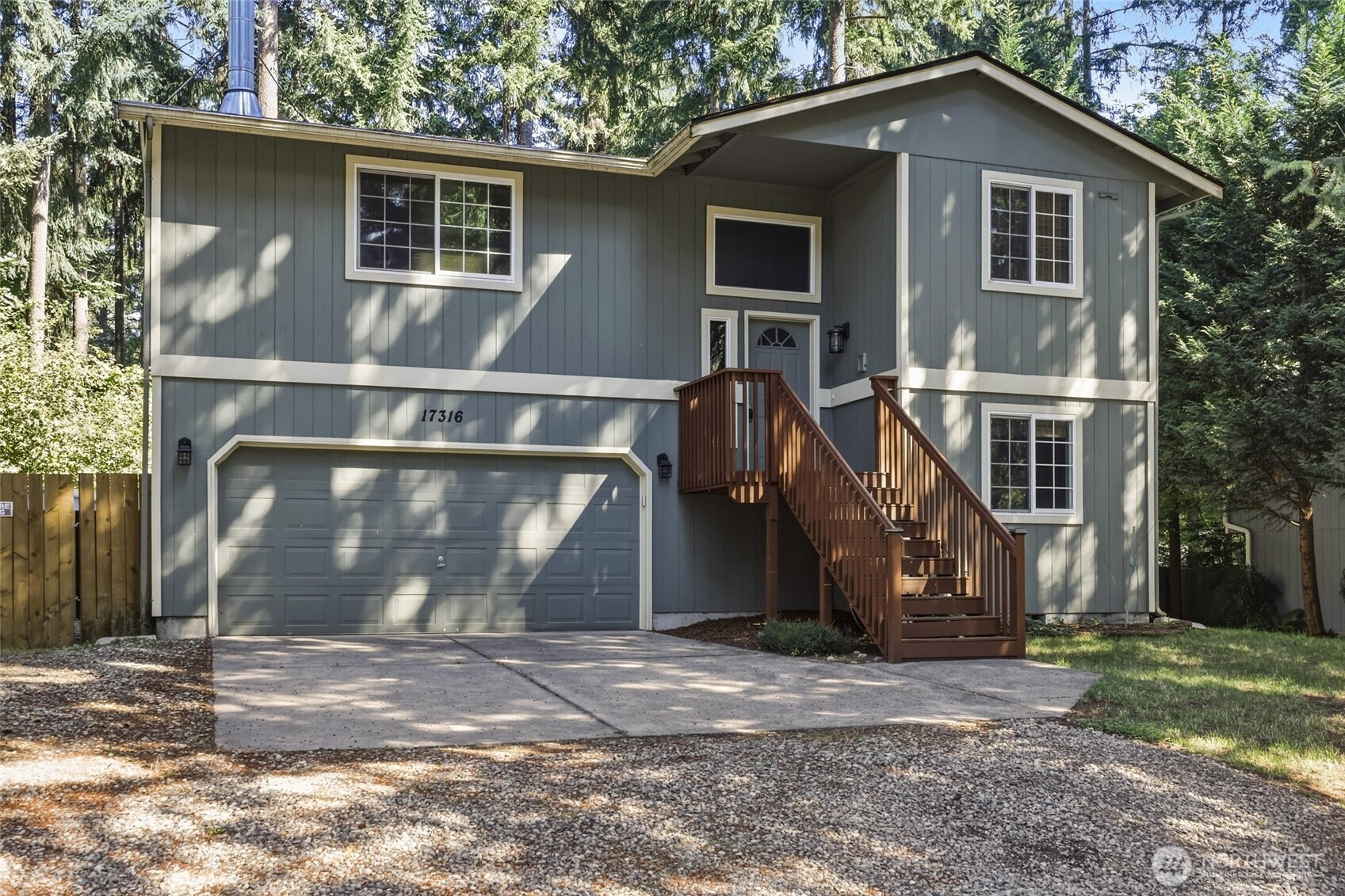 17316 West View Lane Property Photo 1