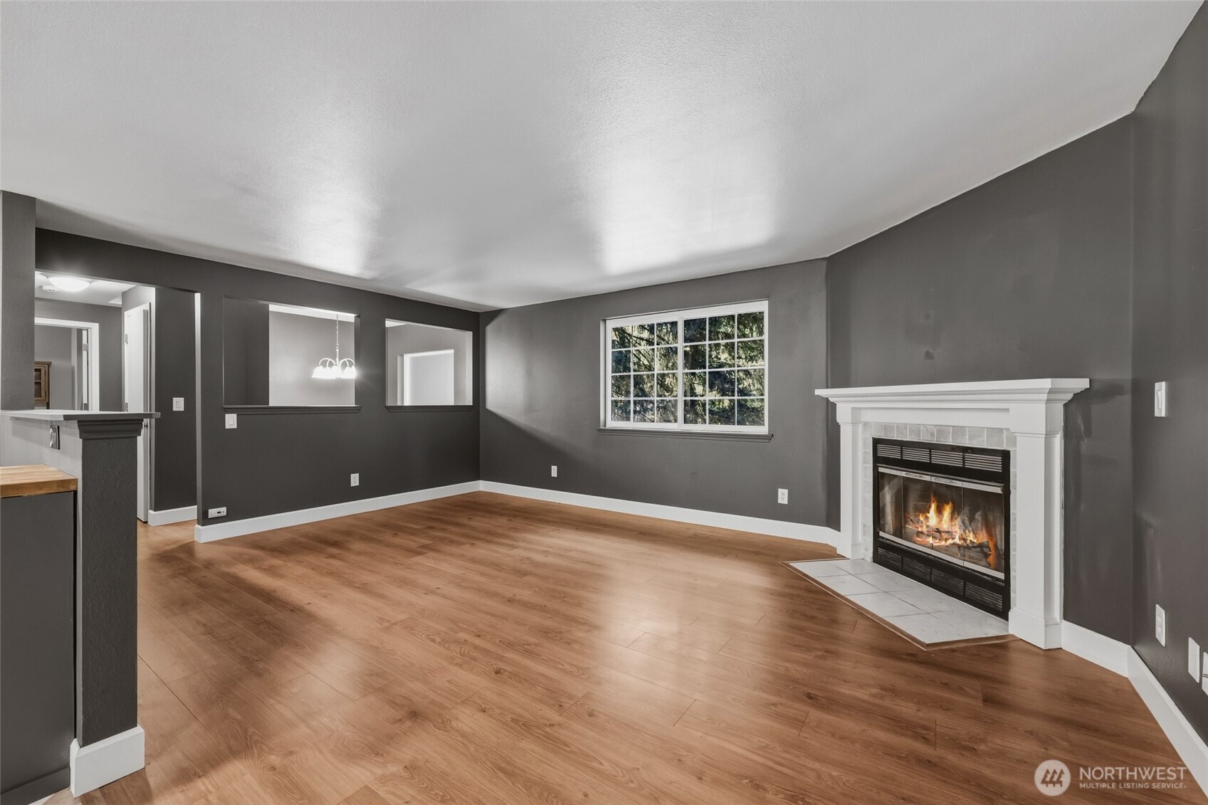 17316 West View Lane Property Photo 6