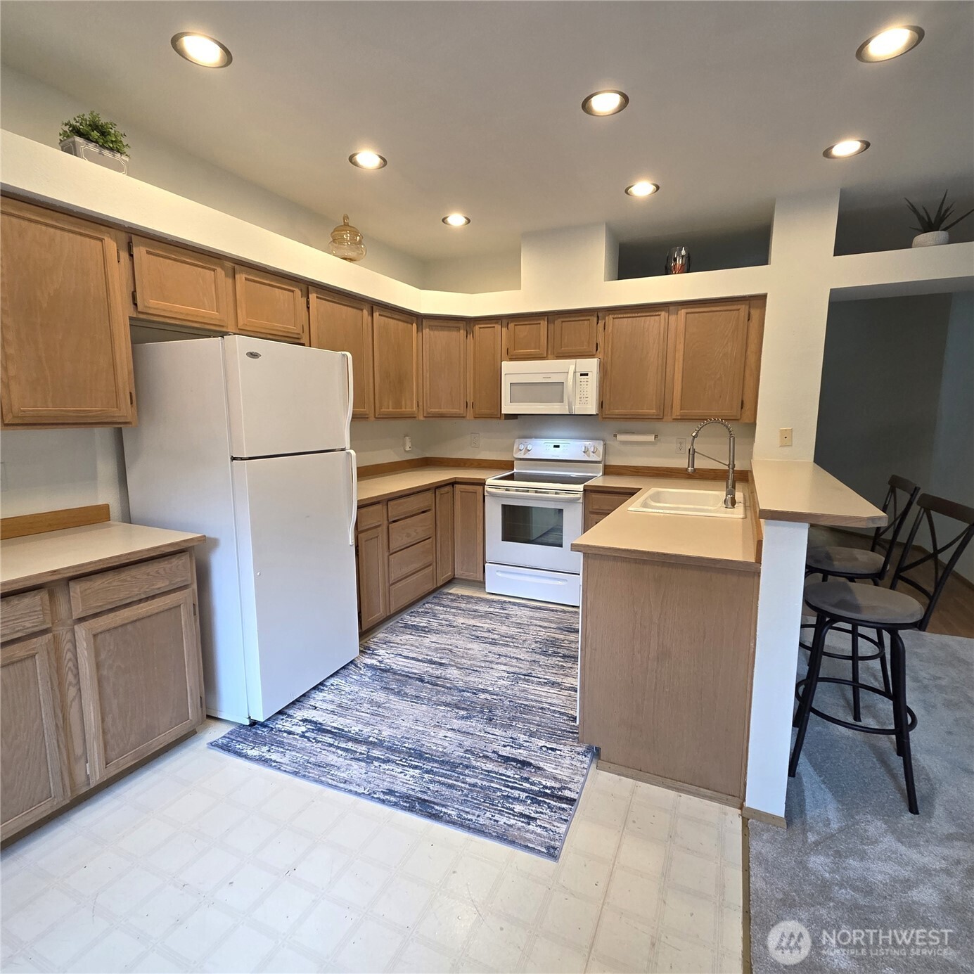 6039 Bryanston Lane Property Photo 13