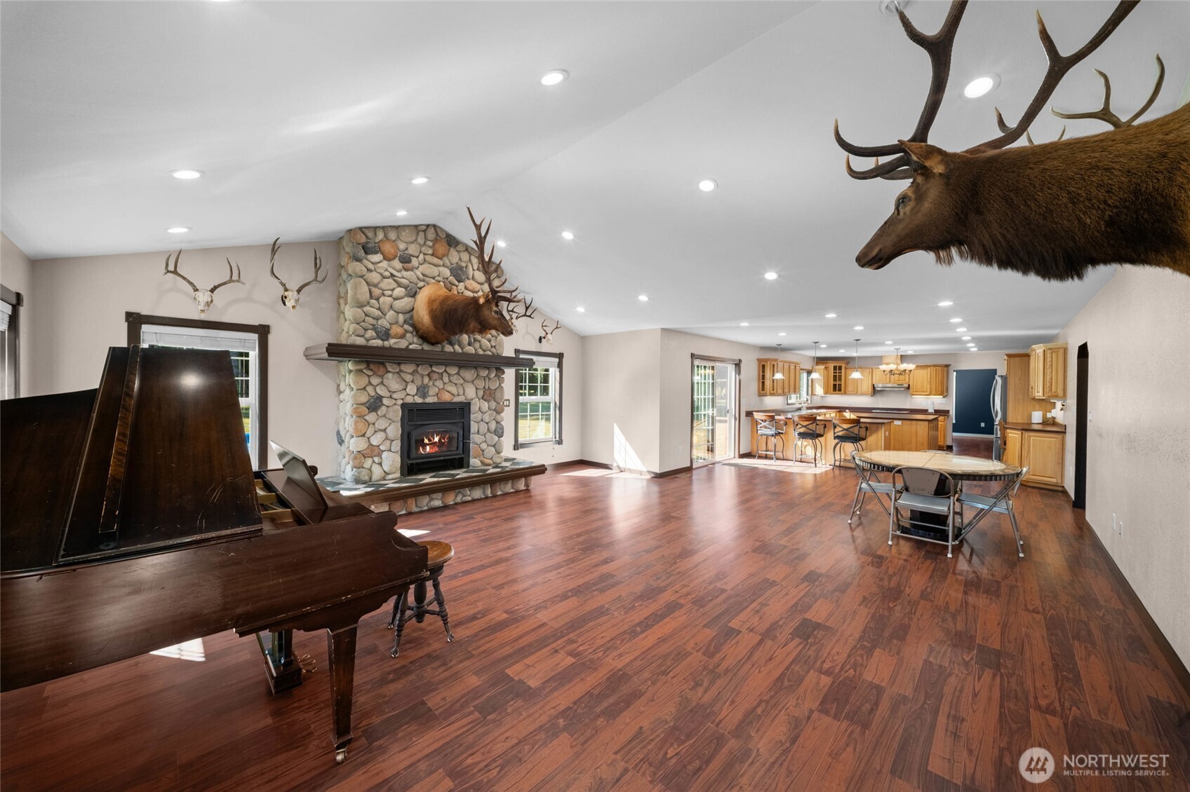30 Squirrel Road Property Photo 3