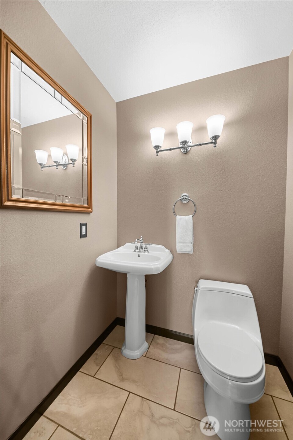 30 Squirrel Road Property Photo 16