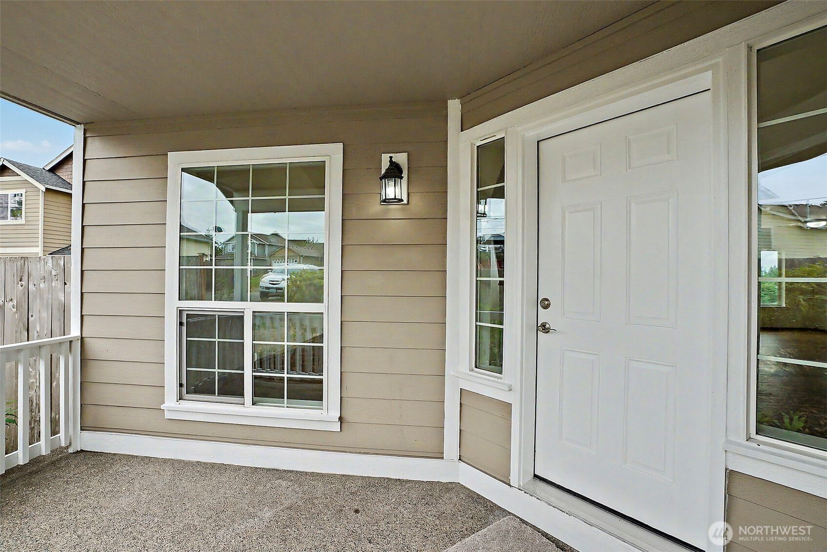 2213 189th Street Property Photo 2