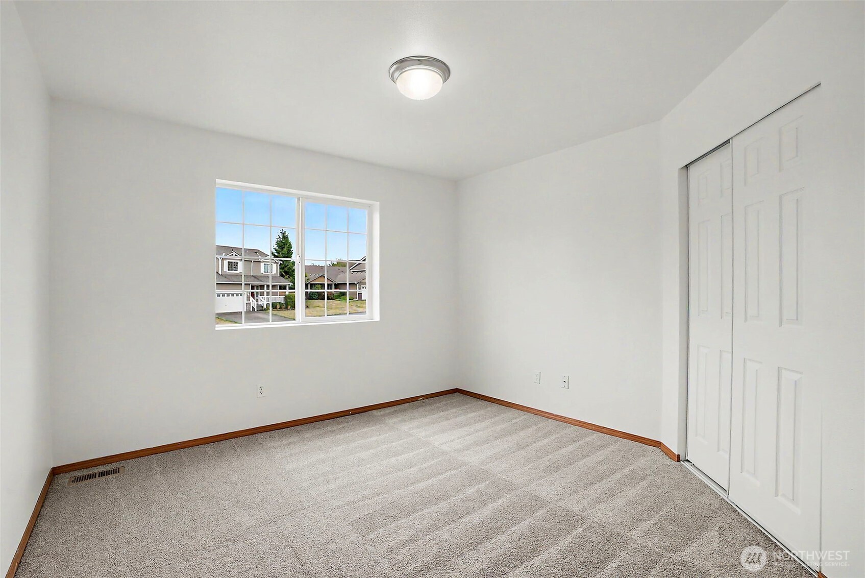 2213 189th Street Property Photo 24