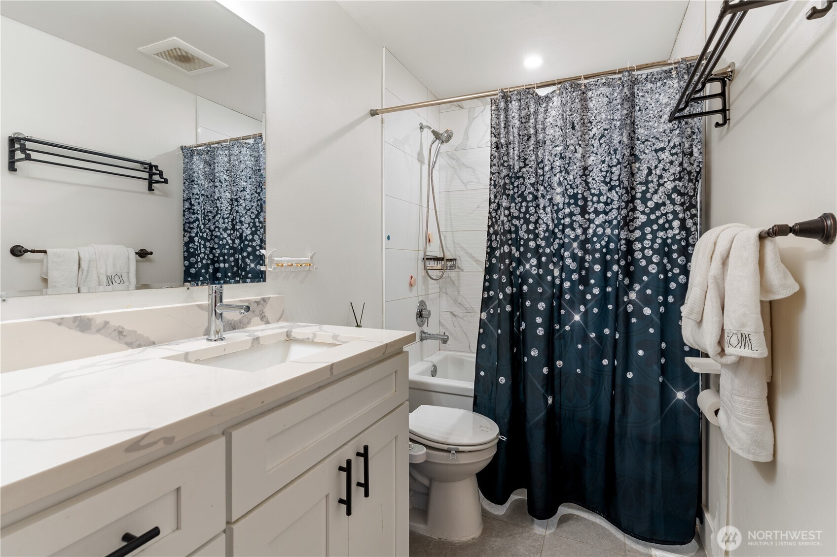 7328 Heinz Place Property Photo 14