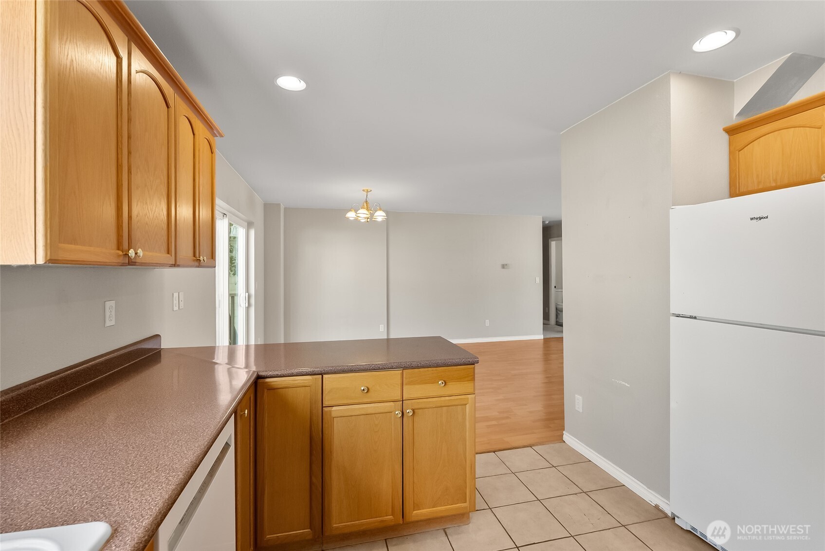 4244 Archer Drive Property Photo 5