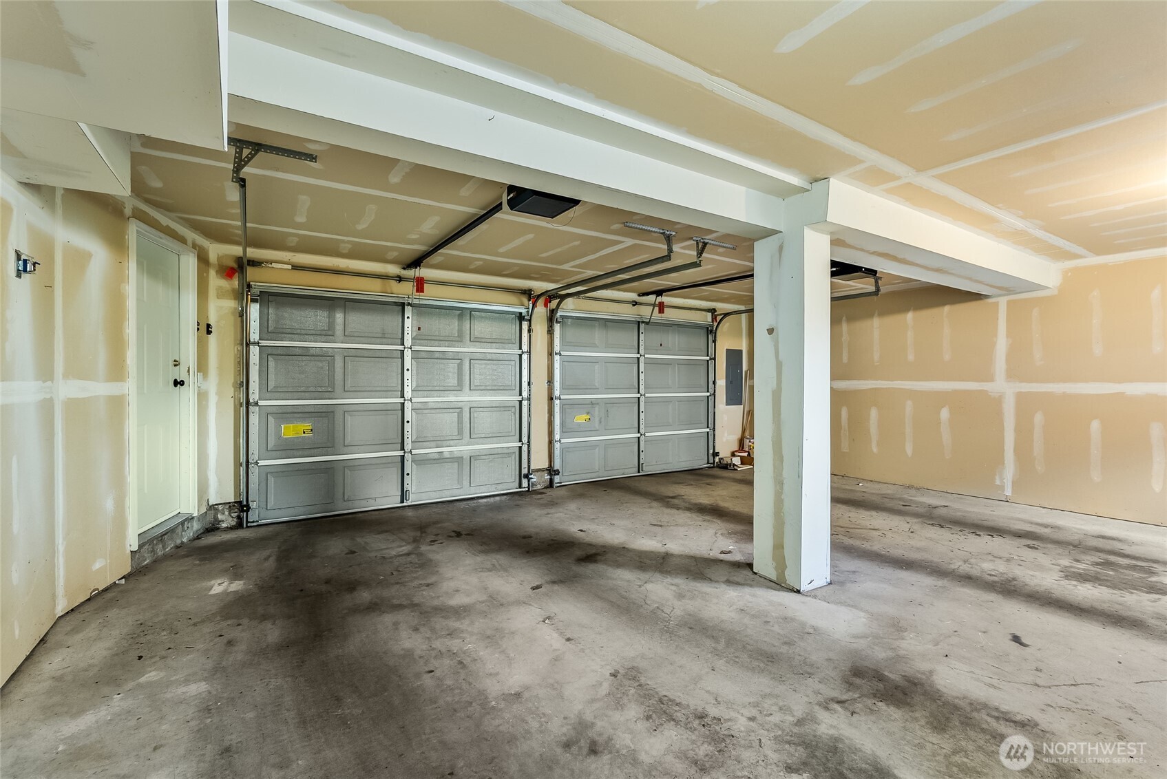 4244 Archer Drive Property Photo 26