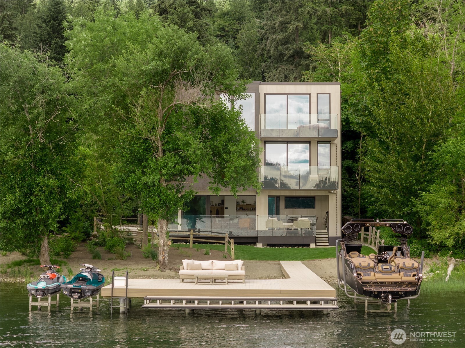 3101 E Lake Sammamish Parkway Property Photo 2
