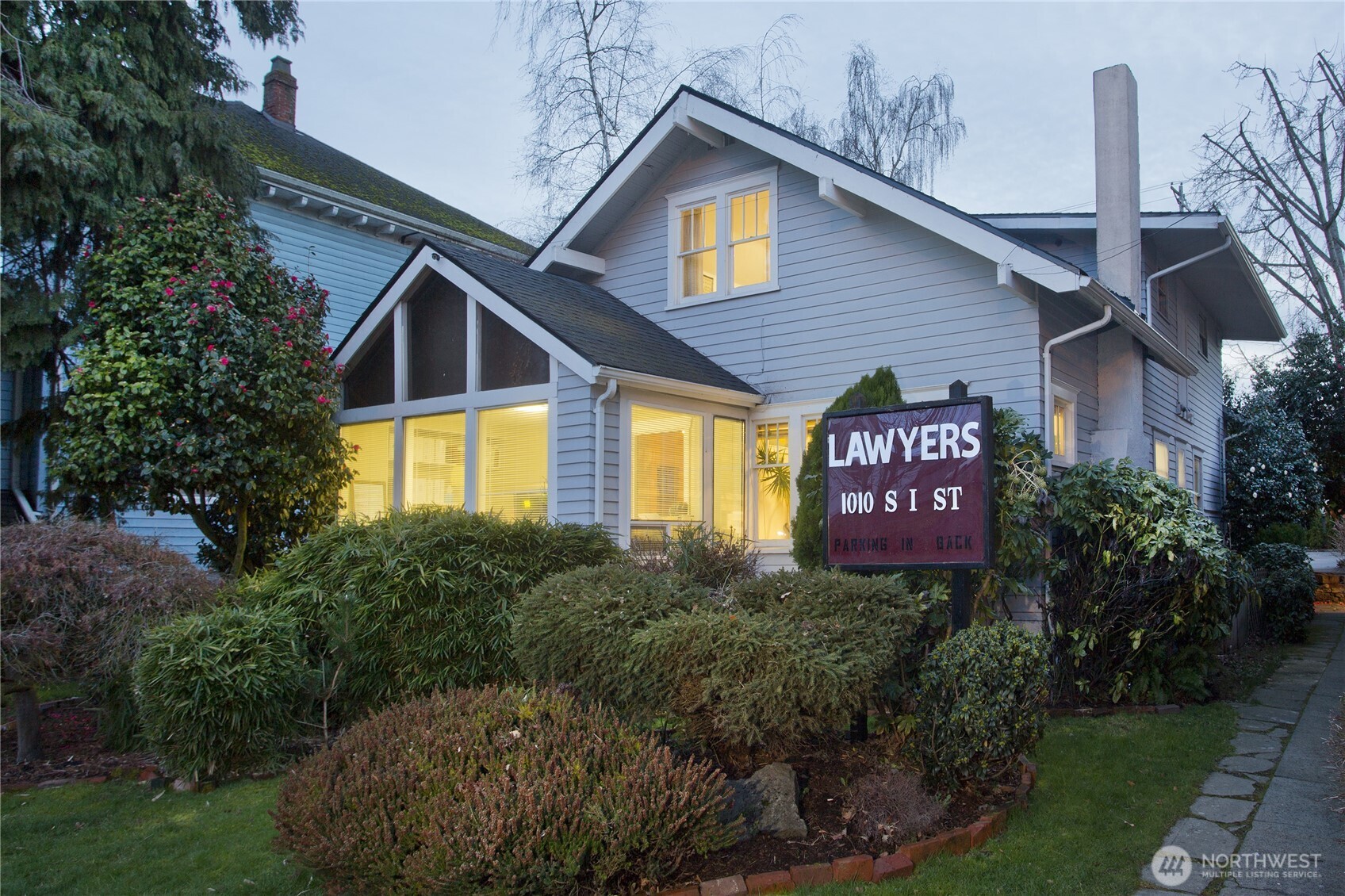 1010 S I Street Property Photo 1