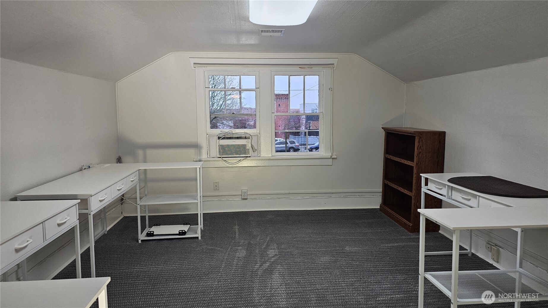 1010 S I Street Property Photo 16
