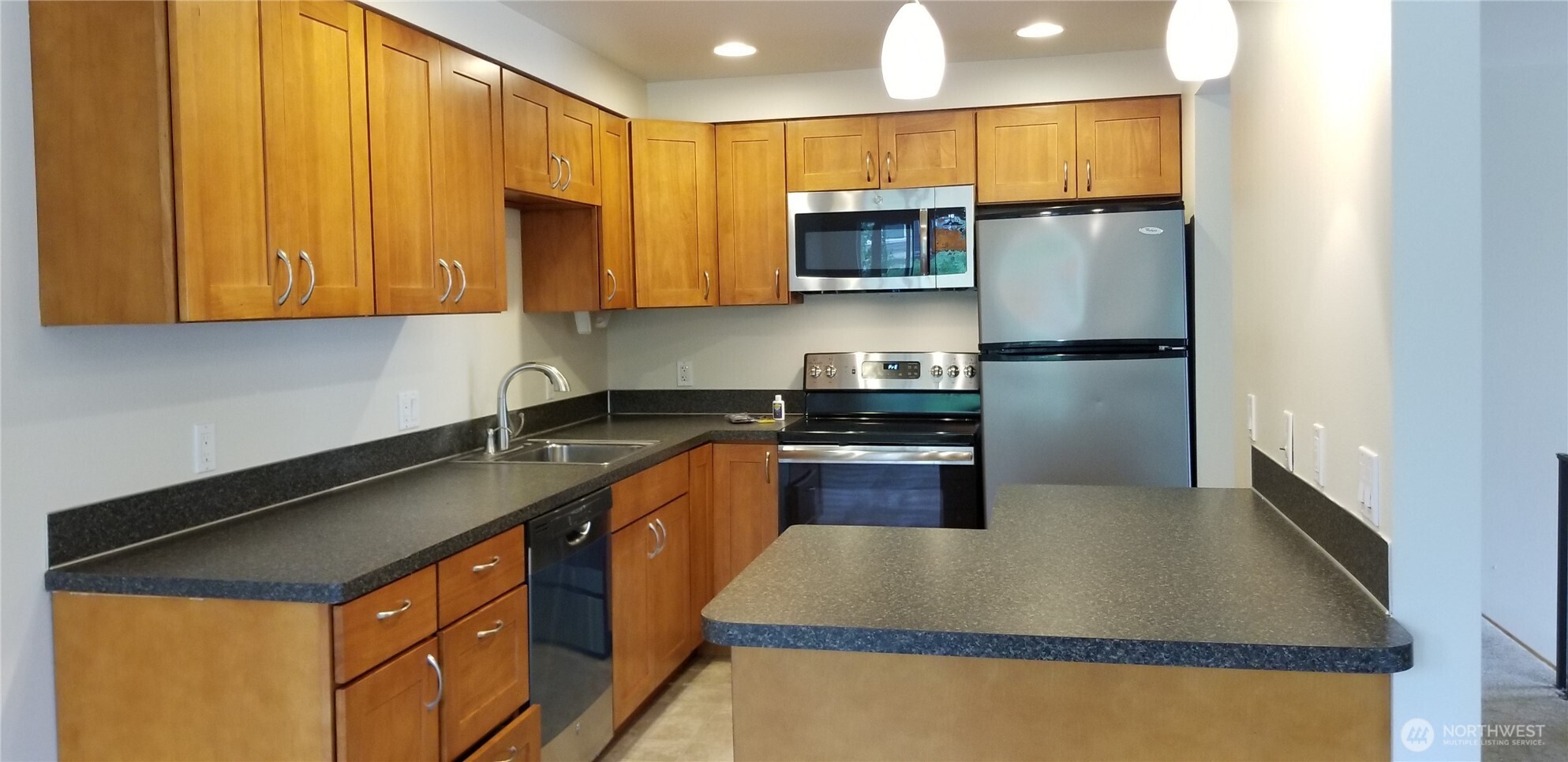 13807 Greenwood Avenue Property Photo 22