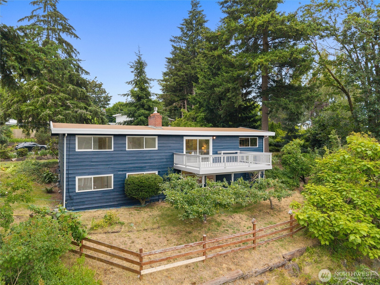15805 Se 12th Place Property Photo 3
